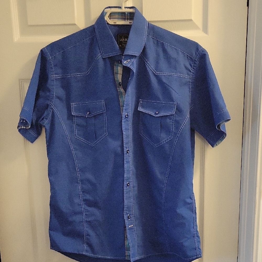 Womans Blue Short Sleeve Dress Shirt